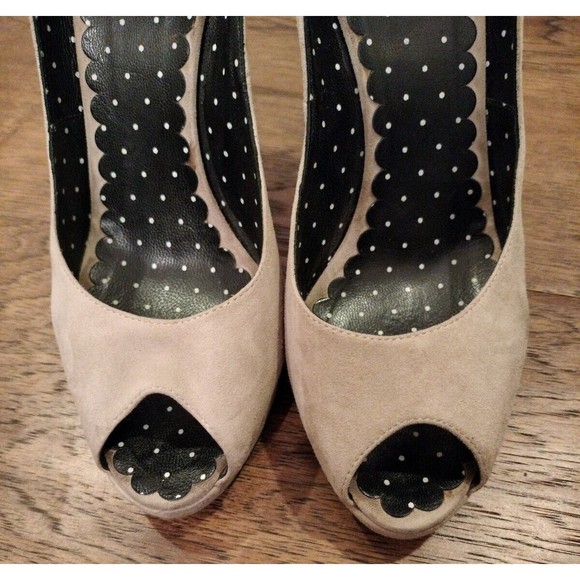 Moschino Size 7.5 Cheap and Chic Peep Toe Heels Suede & Patent Leather Italy - Picture 11 of 16